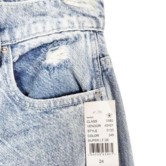 PLAYBOY By PacSun Eco Super Distressed High Waisted Baggy Jeans NWT - Picture 4 of 8